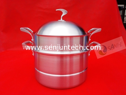 3 layers Stainless steel steam pot,thickness 2.5mm with cast iron handle
